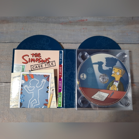 The Simpsons Season 6 DVD Collector's Edition Set - Picture 3 of 12